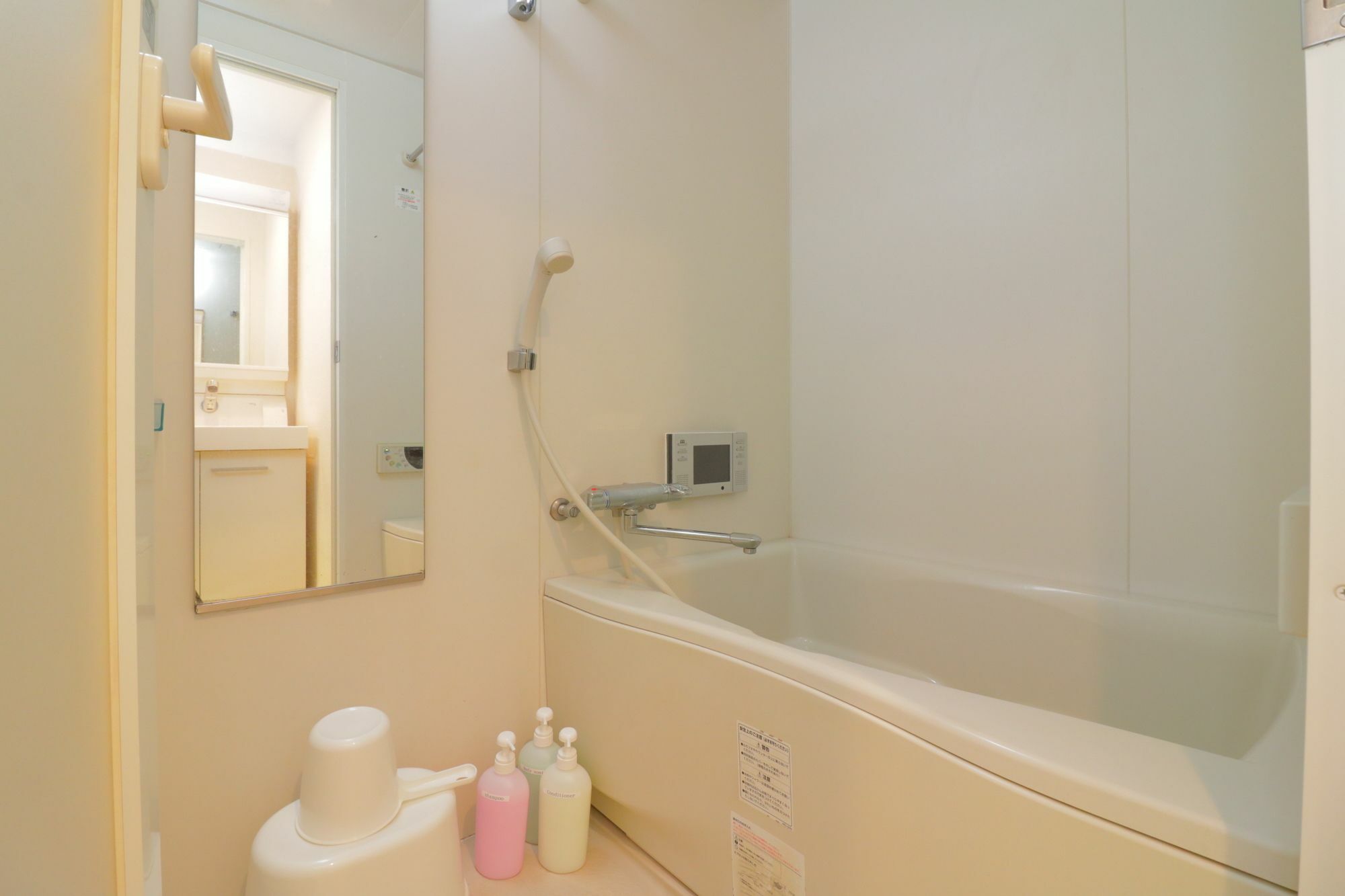 Hg Cozy Hotel No 17 通天閣前 Осака Экстерьер фото